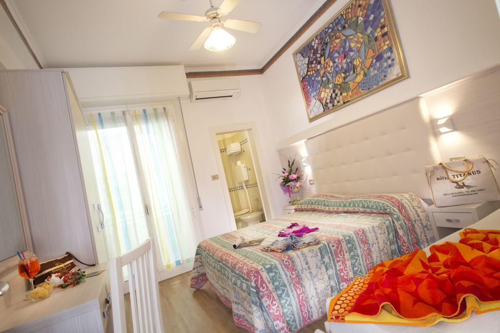 Hotel Titanus Bellaria-Igea Marina Dış mekan fotoğraf