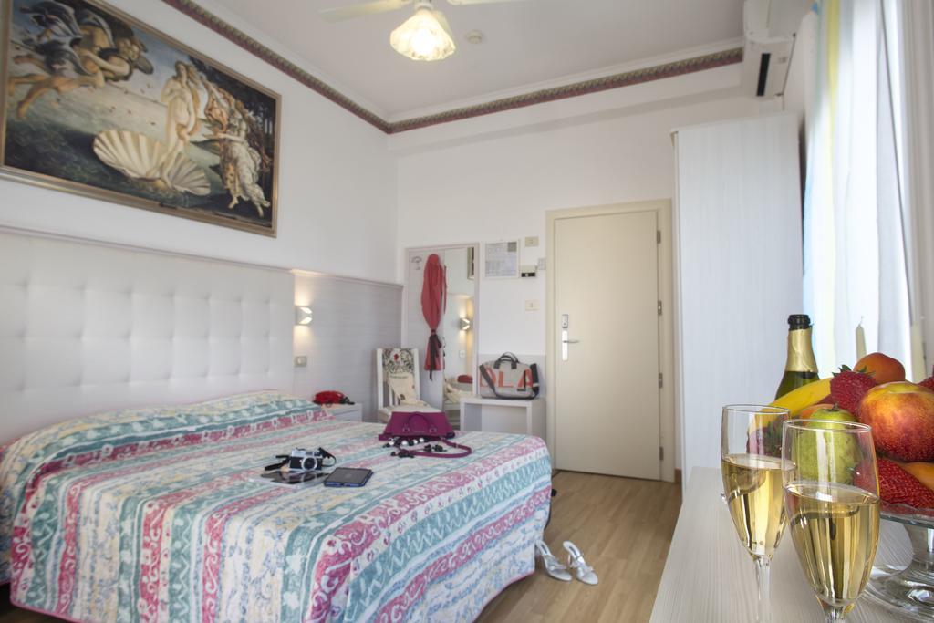 Hotel Titanus Bellaria-Igea Marina Dış mekan fotoğraf